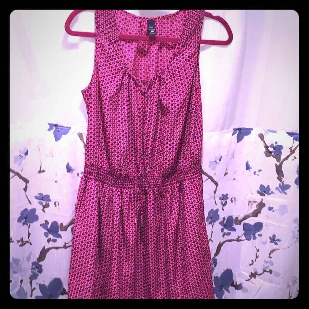 Gap dress size small
